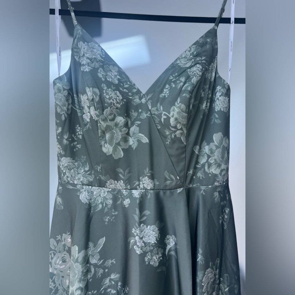 Chic White and Sage Floral Dress NWOT